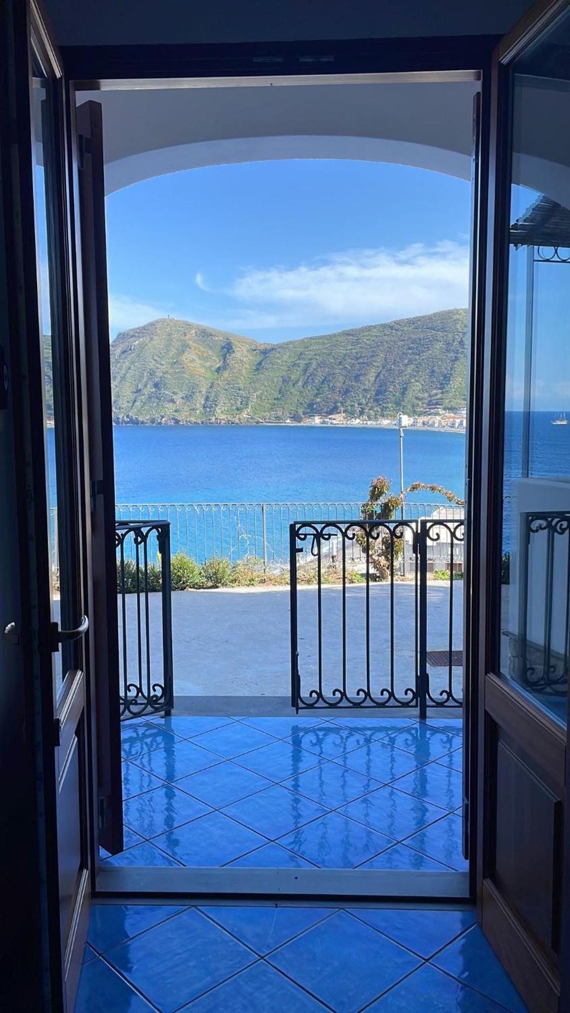 Oltremare Residence Hotel Lipari  Exterior foto